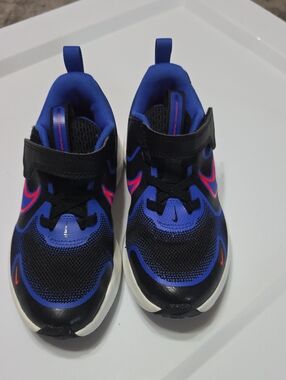 Nike Kids Black and Blue Sneaker with Red Swoosh